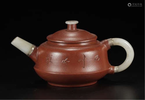 CHINESE YIXING ZISHA RED CLAY TEA POT WITH JADE HANDLE AND MOUTH