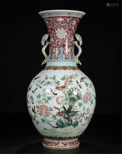 CHINESE PORCELAIN FAMILLE ROSE BIRD AND FLOWER VASE