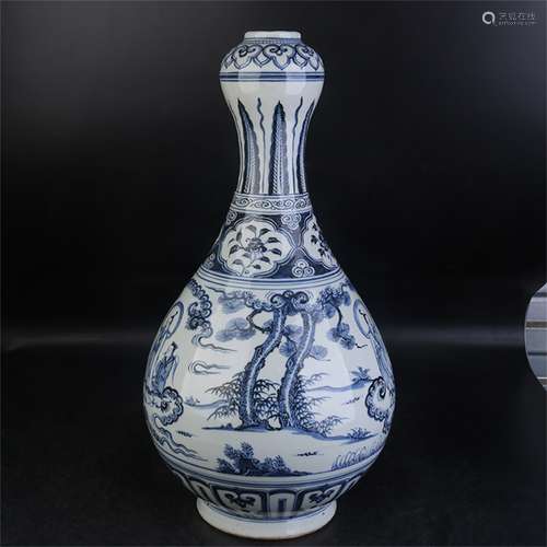 A Chinese Blue and White Porcelain Vase