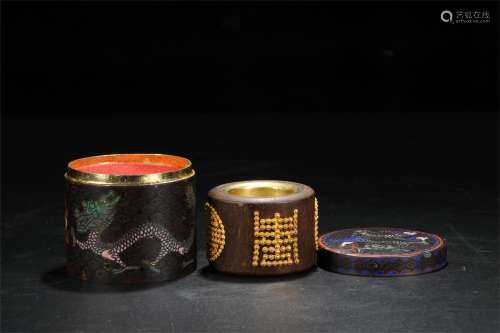 A Chinese Bronze Cloisonne Ring with Agar-Wood Inlaid