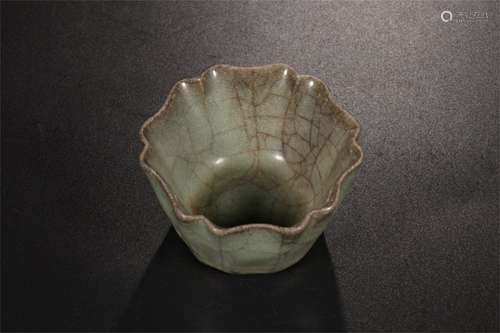 A Chinese Guan-Type Glazed Porcelain Cup