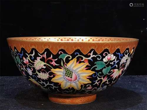 A Chinese Famille-Rose Porcelain Bowl