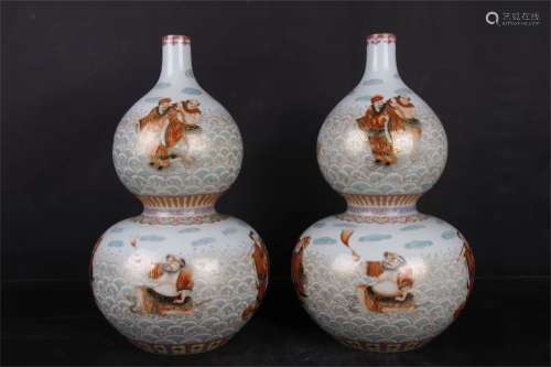 A Pair of Chinese Famille-Rose Porcelain Double Gourd Vases