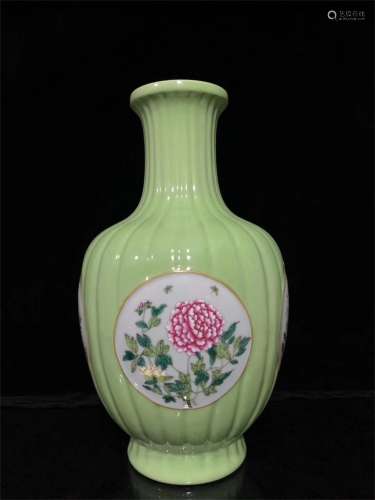 A Chinese Famille-Rose Porcelain Vase