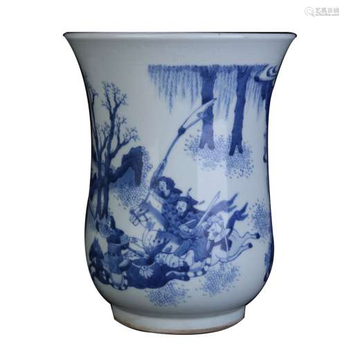 A Chinese Blue and White Porcelain Vase