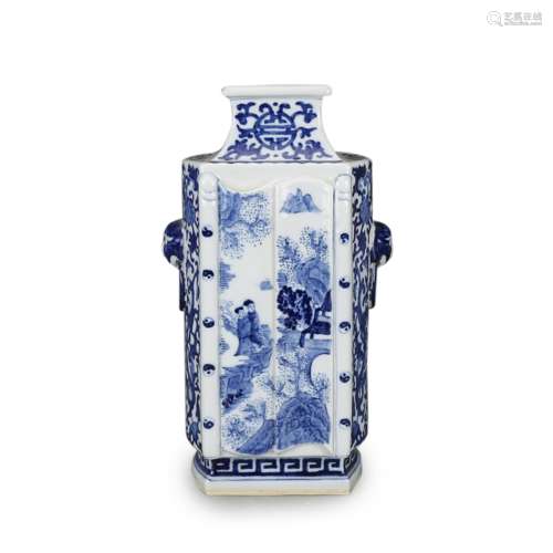 A Chinese Blue and White Porcelain Square Vase
