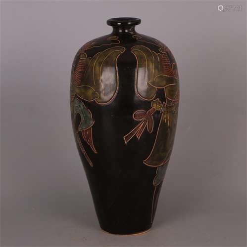 A Chinese Cizhou-Type Black Glazed Porcelain Vase