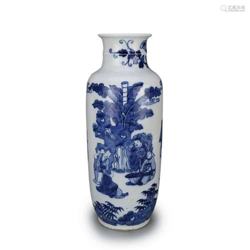 A Chinese Blue and White Porcelain Vase