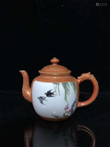 A Chinese Famille-Rose Porcelain Tea Pot