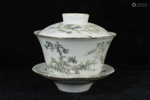 A Chinese Famille-Rose Porcelain Tea Bowl with Cover and Plate