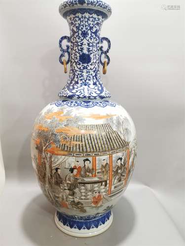 A Chinese Famille-Rose Porcelain Vase