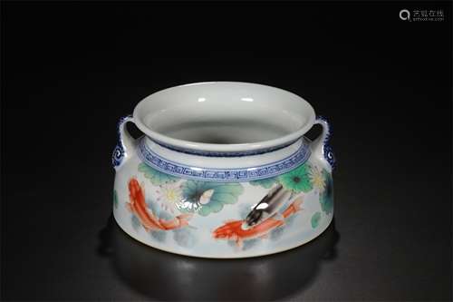 A Chinese Enamel Glazed Porcelain Brush Washer