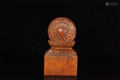 A Chinese Carved Boxwood Seal