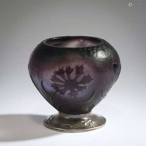 Daum Freres, Nancy, Martele Vase 'Bleuets', 1900 0…