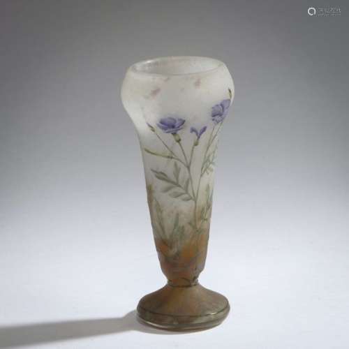 Daum Freres, Nancy, Small vase 'Fleurs de lin', c.…