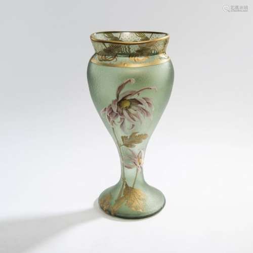 Legras & Cie., Saint Denis, Vase 'Chrysanthemes', …