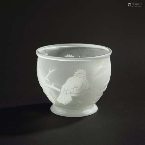 Schreiber & Neffen, Reitendorf, Vase with birds, c…