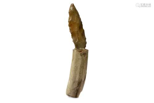 AN EGYPTIAN PRE-DYNASTIC FLINT KNIFE