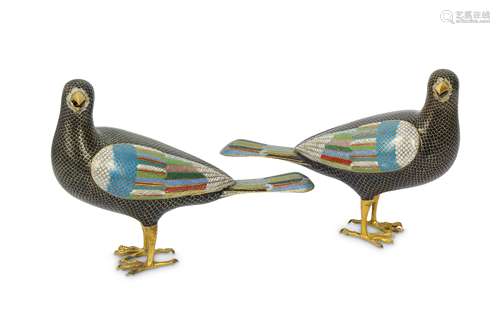 TWO CHINESE CLOISONNÉ ENAMEL BIRDS.