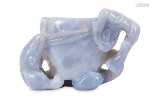 A CHINESE BLUE AGATE ‘LINGZHI’ CUP.