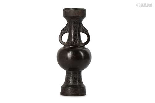 A CHINESE BRONZE VASE.