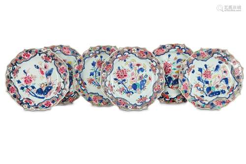 A SET OF SIX CHINESE FAMILLE ROSE DISHES.