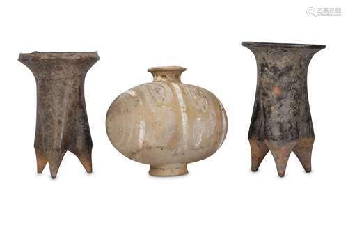 THREE CHINESE POTTERY VESSELS.