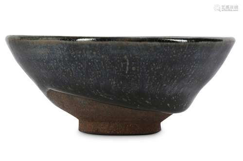 A SMALL CHINESE BLACK OIL-GLAZED BOWL.