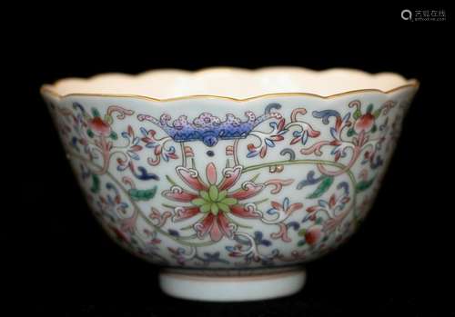 Chinese Fencai Porcelain Bowl