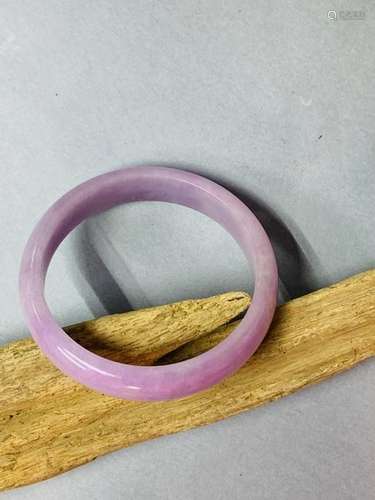 Purple Jade Bangle