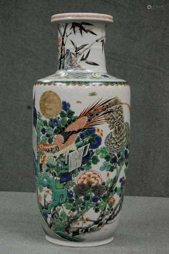 Qing Dynasty Fencai Porcelain Vase