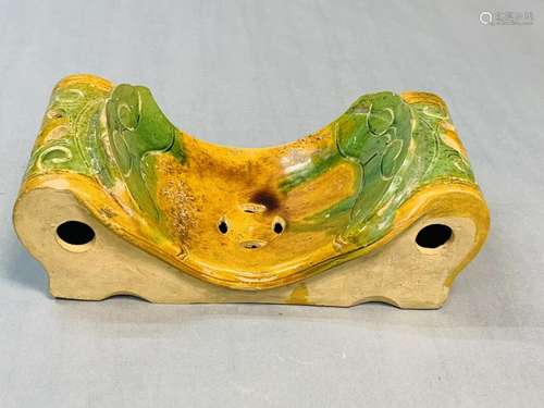 Tang Dynasty Yellowish-green glazed Pillow