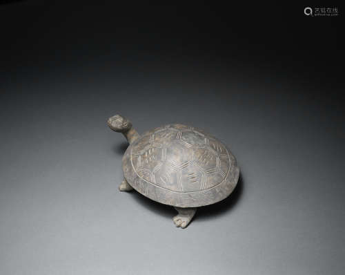 Han Dynasty A grey pottery tortoise-shaped ink-stone and cover