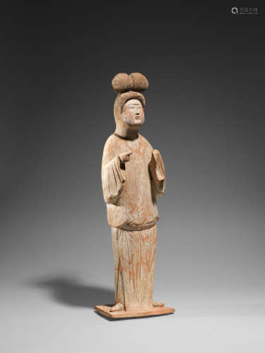 Tang Dynasty A pottery figure of a court lady
