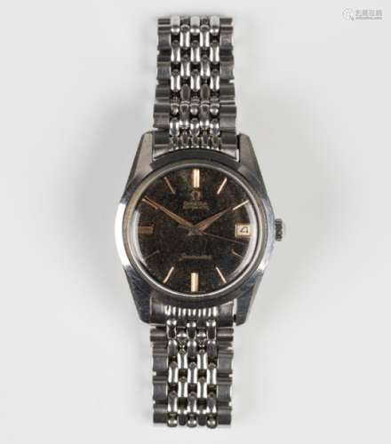 An Omega Seamaster Automatic steel circular cased gentleman's bracelet wristwatch, circa 1962, the