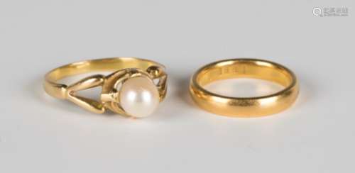 A gold ring, mounted with a single cultured pearl, ring size approx S, and a 22ct gold plain wedding