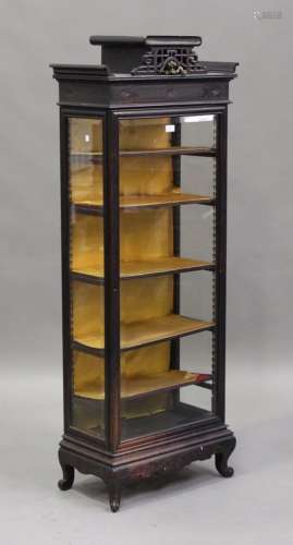 An early 20th century French chinoiserie ebonized vitrine, in the manner of Gabriel Viardot, the
