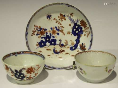 A Lowestoft porcelain Redgrave Two Bird pattern tea bowl and saucer, circa 1780, painted in cobalt