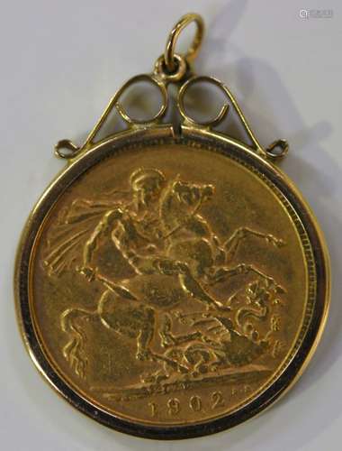 An Edward VII sovereign 1902 P, in a 9ct gold pendant mount.Buyer’s Premium 29.4% (including VAT @