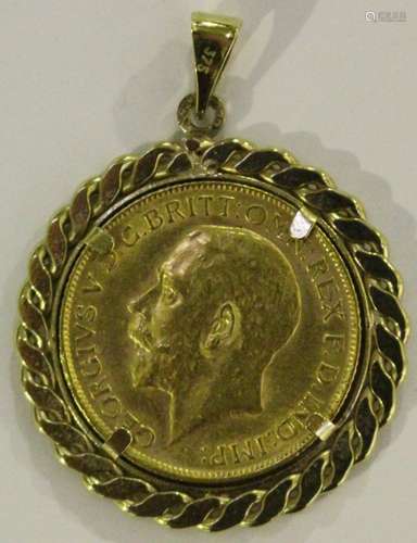 A George V sovereign 1912, in a 9ct gold pendant mount, length 3.7cm.Buyer’s Premium 29.4% (