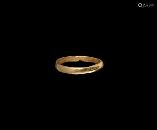 Post Medieval Gold Ring