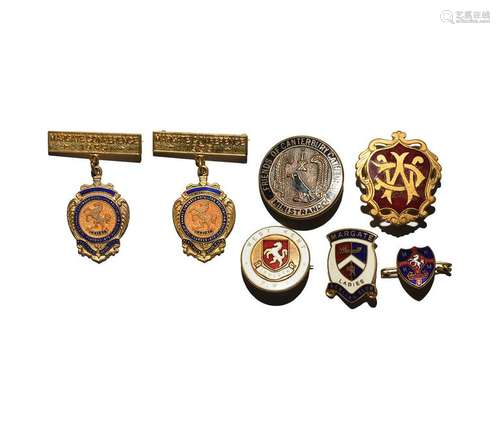 Kent Related Enamelled Badges [7]