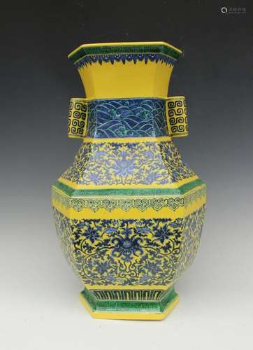 CHINESE YELLOW GROUND BLUE WHITE PORCELAIN ZUN VAS