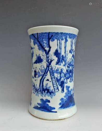 CHINESE BLUE WHITE PORCELAIN BRUSH POT