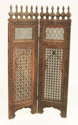 Middle Eastern Moroccan Wooden Screen