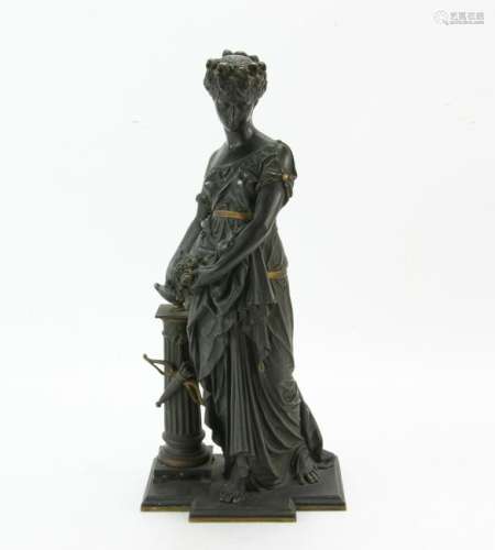 Grand Tour Bronze Sculpture of Woman