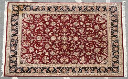 Fine Indo Tabriz Rug