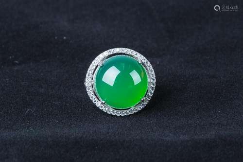 A JADEITE RING