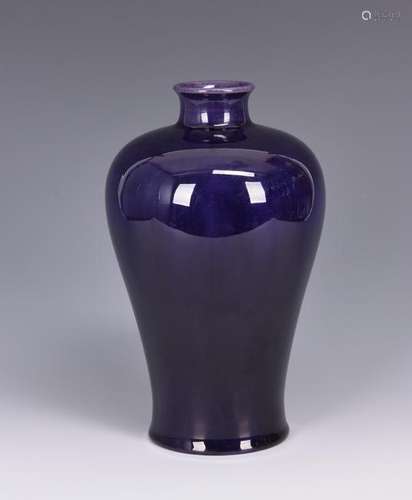 A AUBERGINE-GLAZED VASE, MEIPING, QIANLONG PERIOD