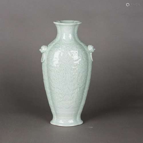 A CELADON PETAL-LOBED 'DRAGON' VASE